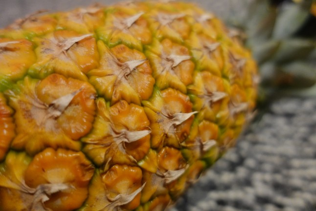 pdojrzaly ananas